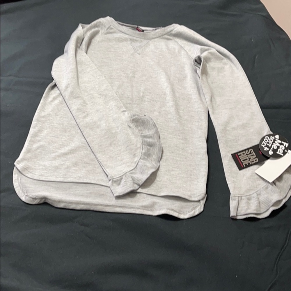 STAR RIDE cowgirl Collection ruffle sleeve gray top size M (10-12)